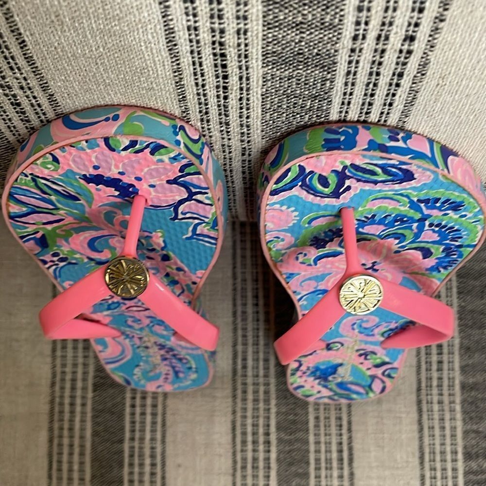 Lilly Pulitzer pool flip flop‎ - Picture 5 of 10